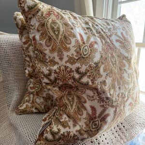 Set of 2 American Mills Paisley Cotton Throw Pillows Feather Filled Made in USA